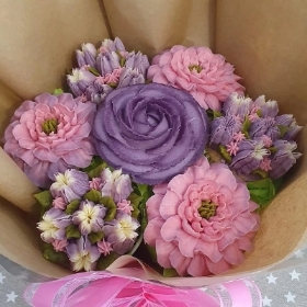 Lavender and Pink 7 x Cupcake Bouquet